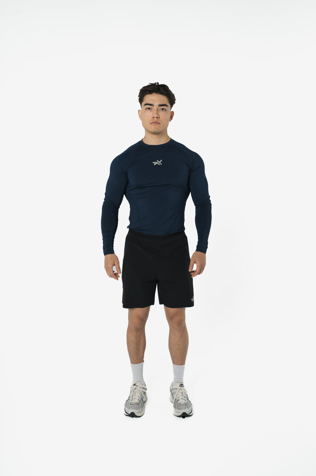 LIGHTWEIGHT LONG SLEEVE COMPRESSION TOP - SHADOW NAVY