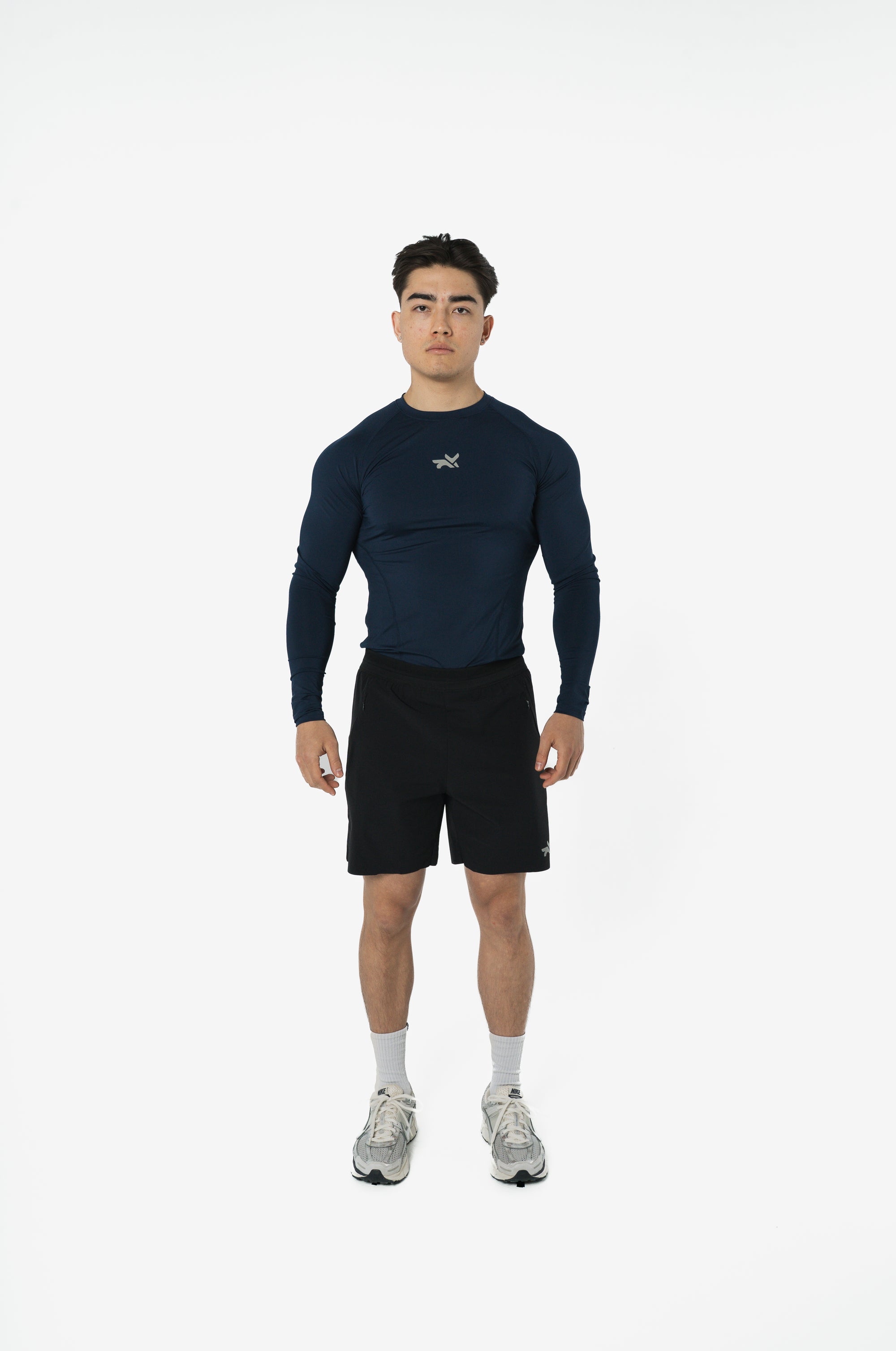 LIGHTWEIGHT LONG SLEEVE COMPRESSION TOP - SHADOW NAVY