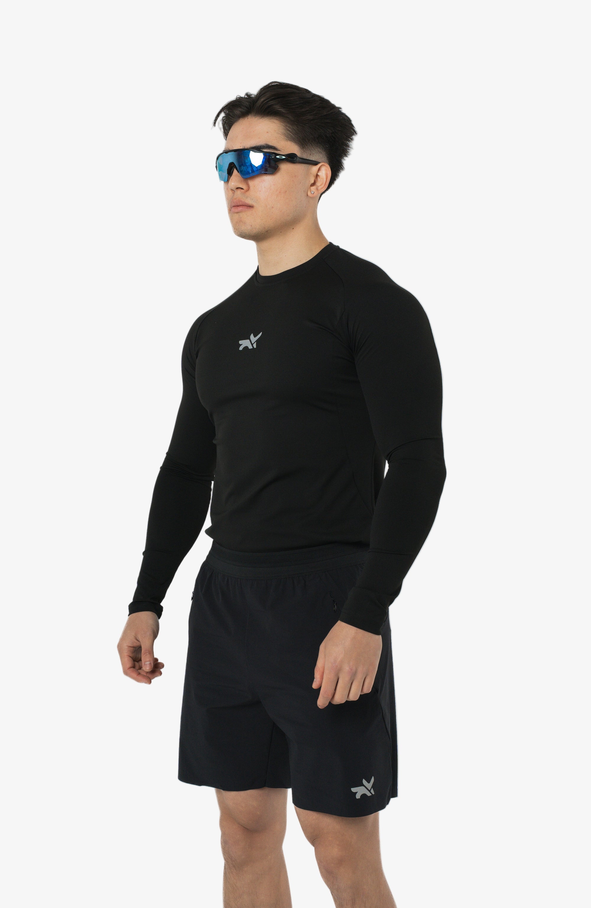 HEAVYWEIGHT LONG SLEEVE COMPRESSION TOP - SHADOW BLACK