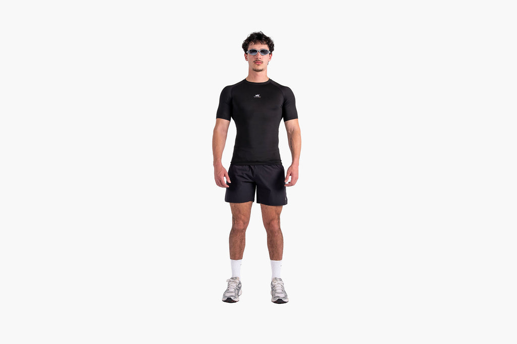 SHORT ARM COMPRESSION TOP - BLACK