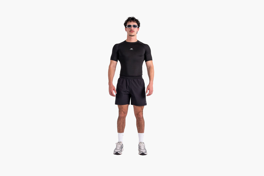 SHORT ARM COMPRESSION TOP - BLACK
