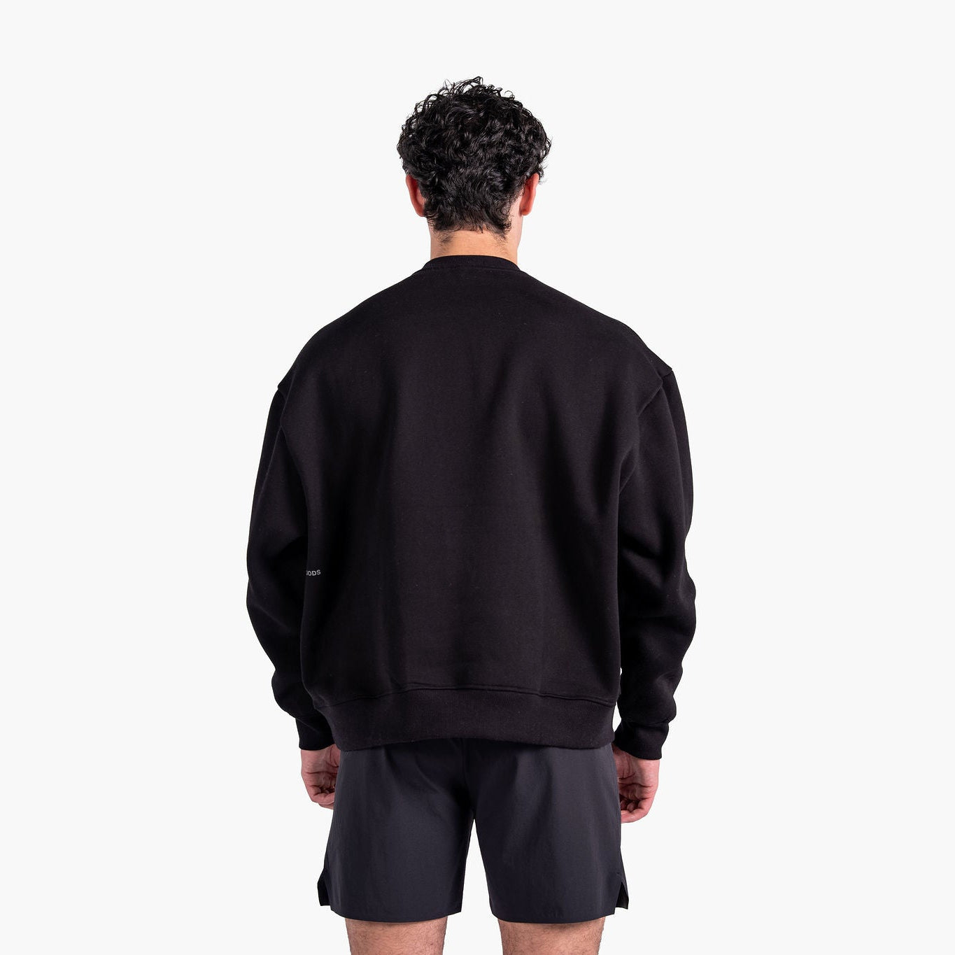 OVERSIZED SWEATSHIRT - BLACK