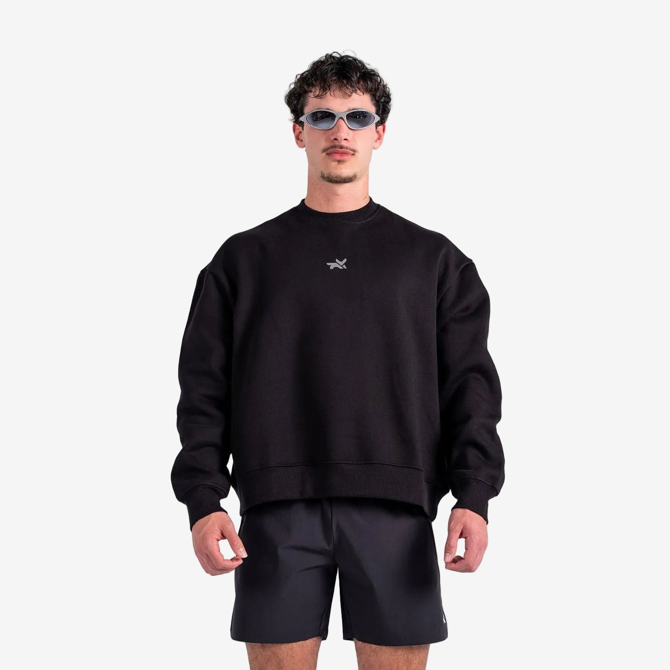 OVERSIZED SWEATSHIRT - BLACK