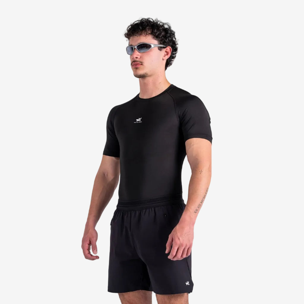 SHORT ARM COMPRESSION TOP - BLACK