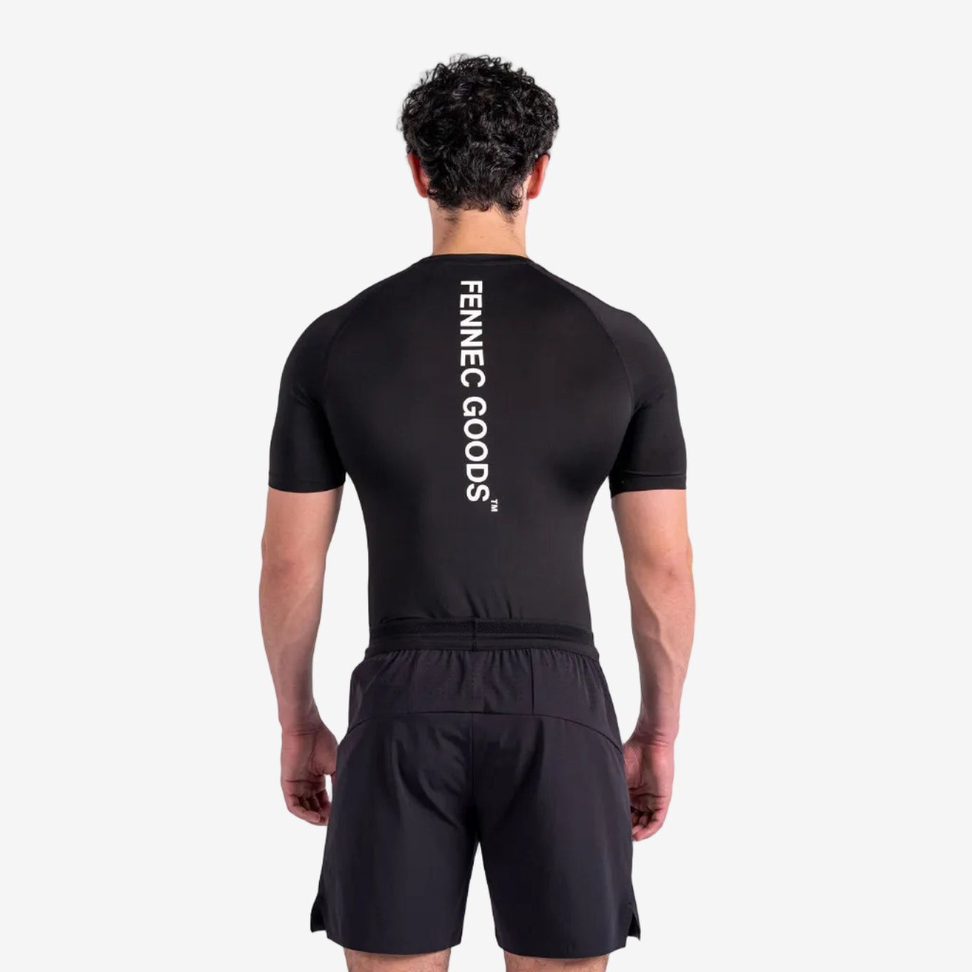 SHORT ARM COMPRESSION TOP - BLACK