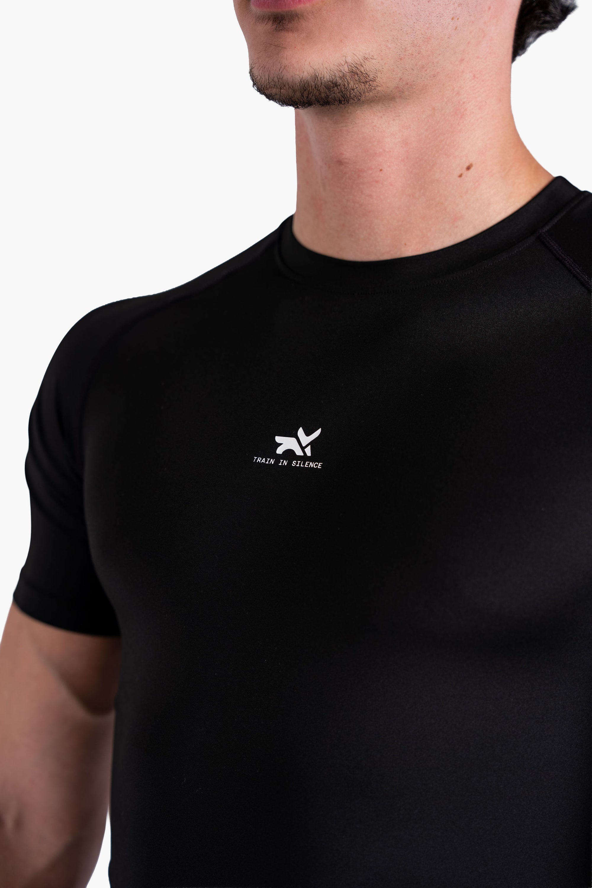 SHORT ARM COMPRESSION TOP - BLACK