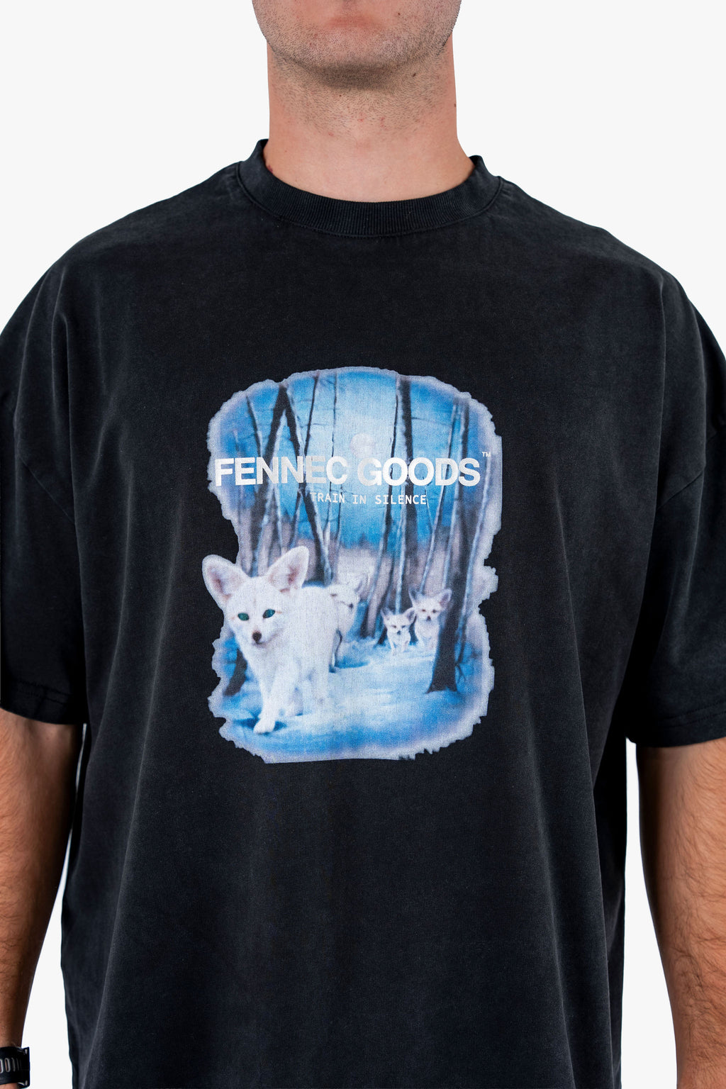 VINTAGE GRAPHIC T-SHIRT