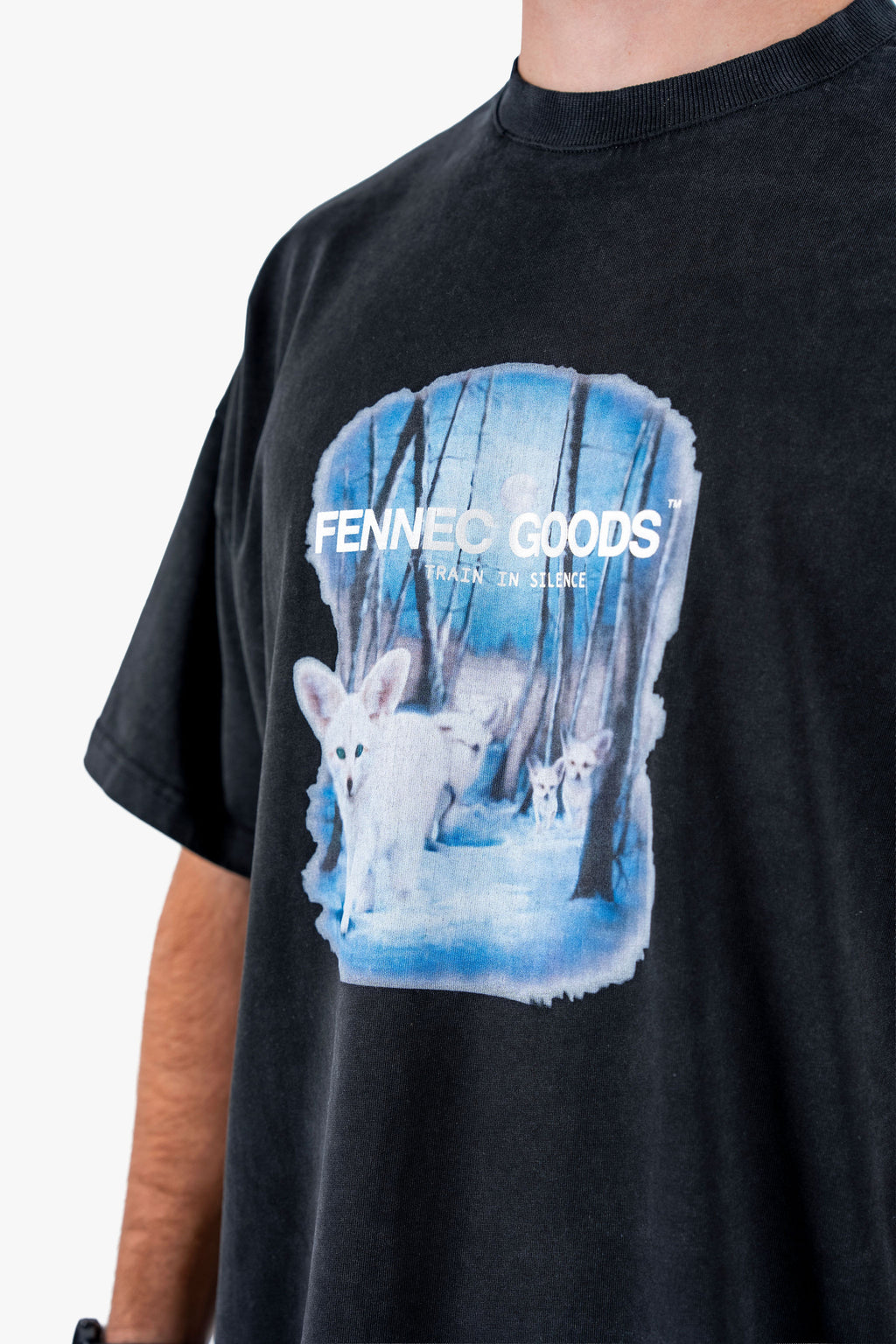 VINTAGE GRAPHIC T-SHIRT