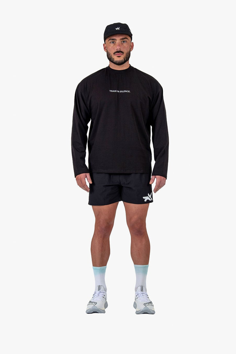 LONG SLEEVE T SHIRT - BLACK
