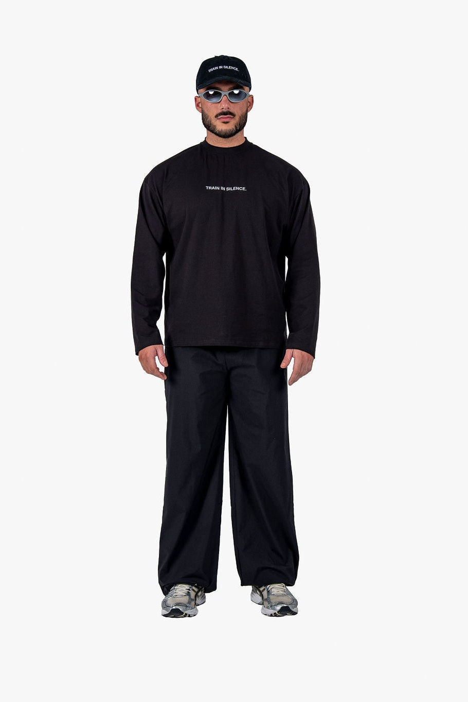 OVERSIZED TRACK PANTS