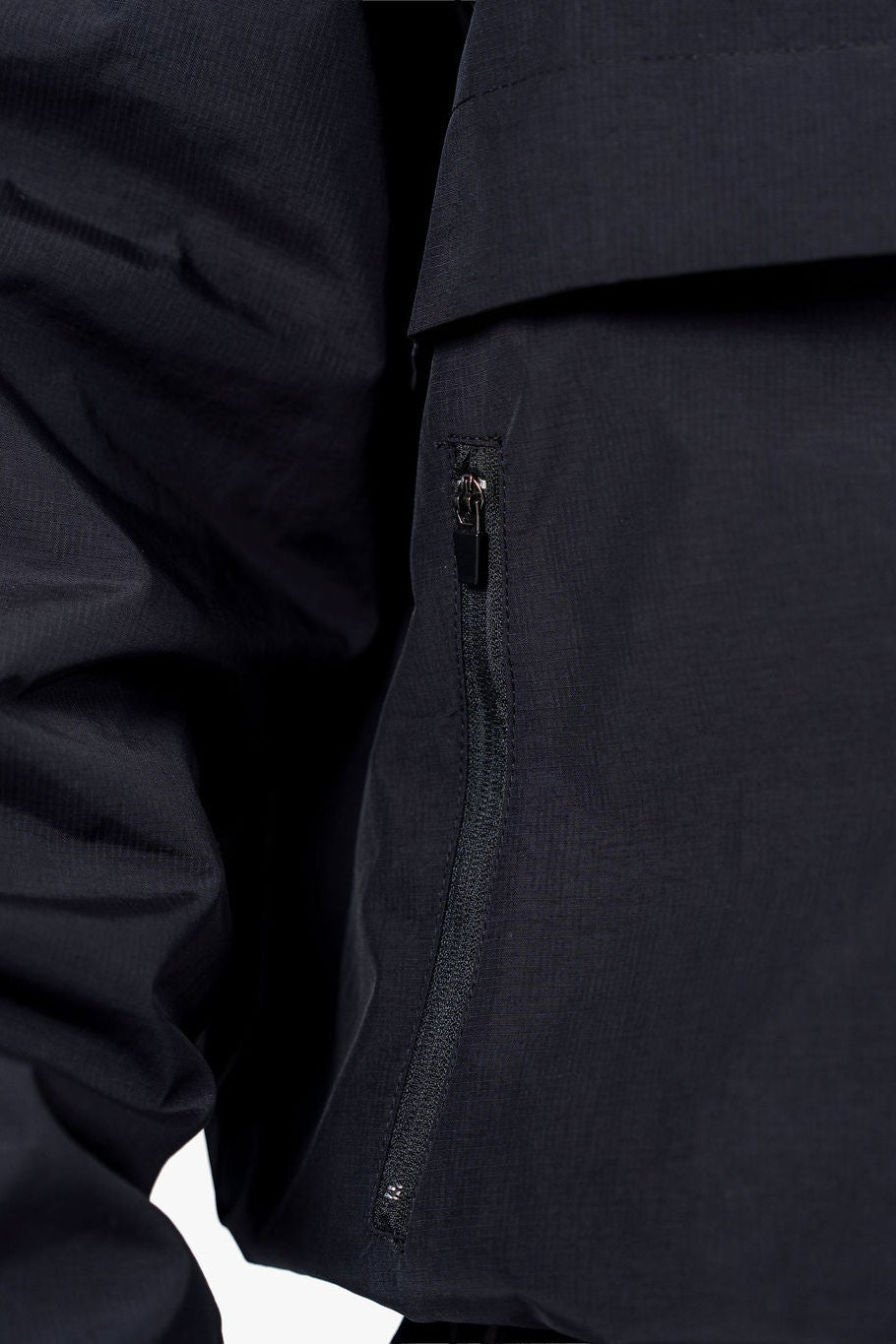 OVERSIZED TRAINING JACKET