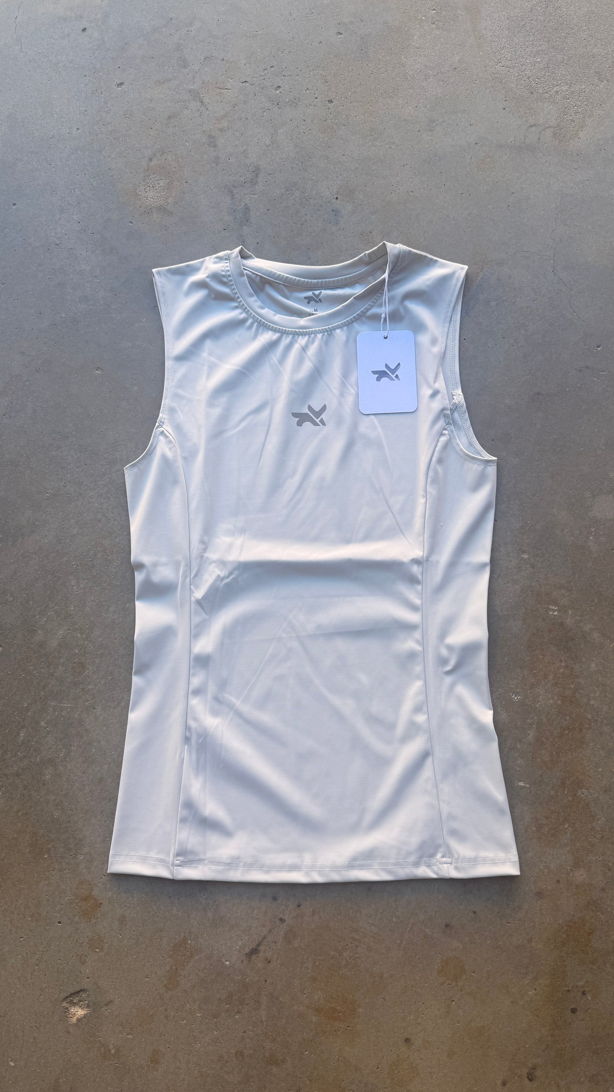 EARLY ACCESS - HEAVYWEIGHT COMPRESSION TANK - STONE