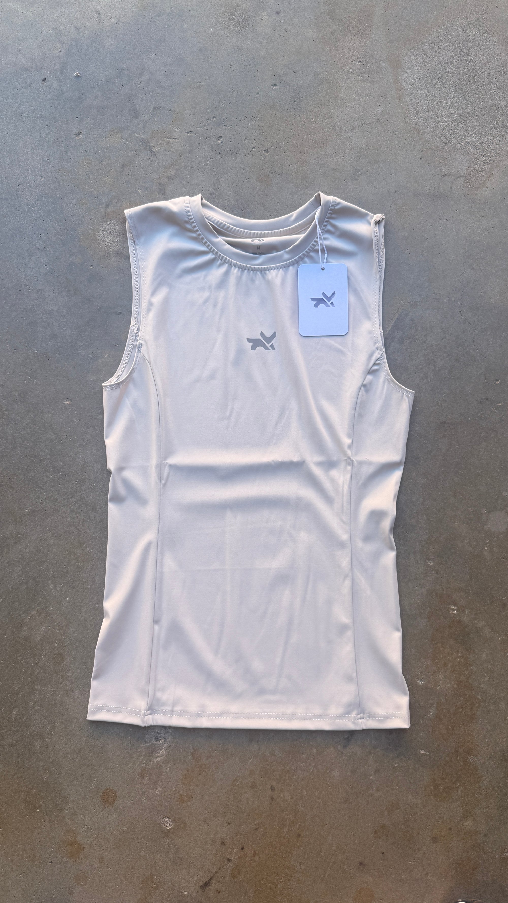 EARLY ACCESS - HEAVYWEIGHT COMPRESSION TANK - SAHARA SAND