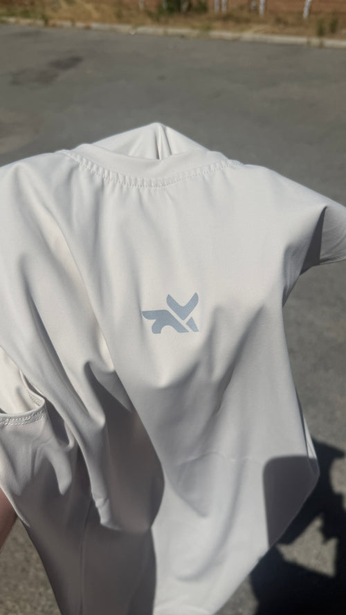 EARLY ACCESS - HEAVYWEIGHT COMPRESSION TANK - SAHARA SAND