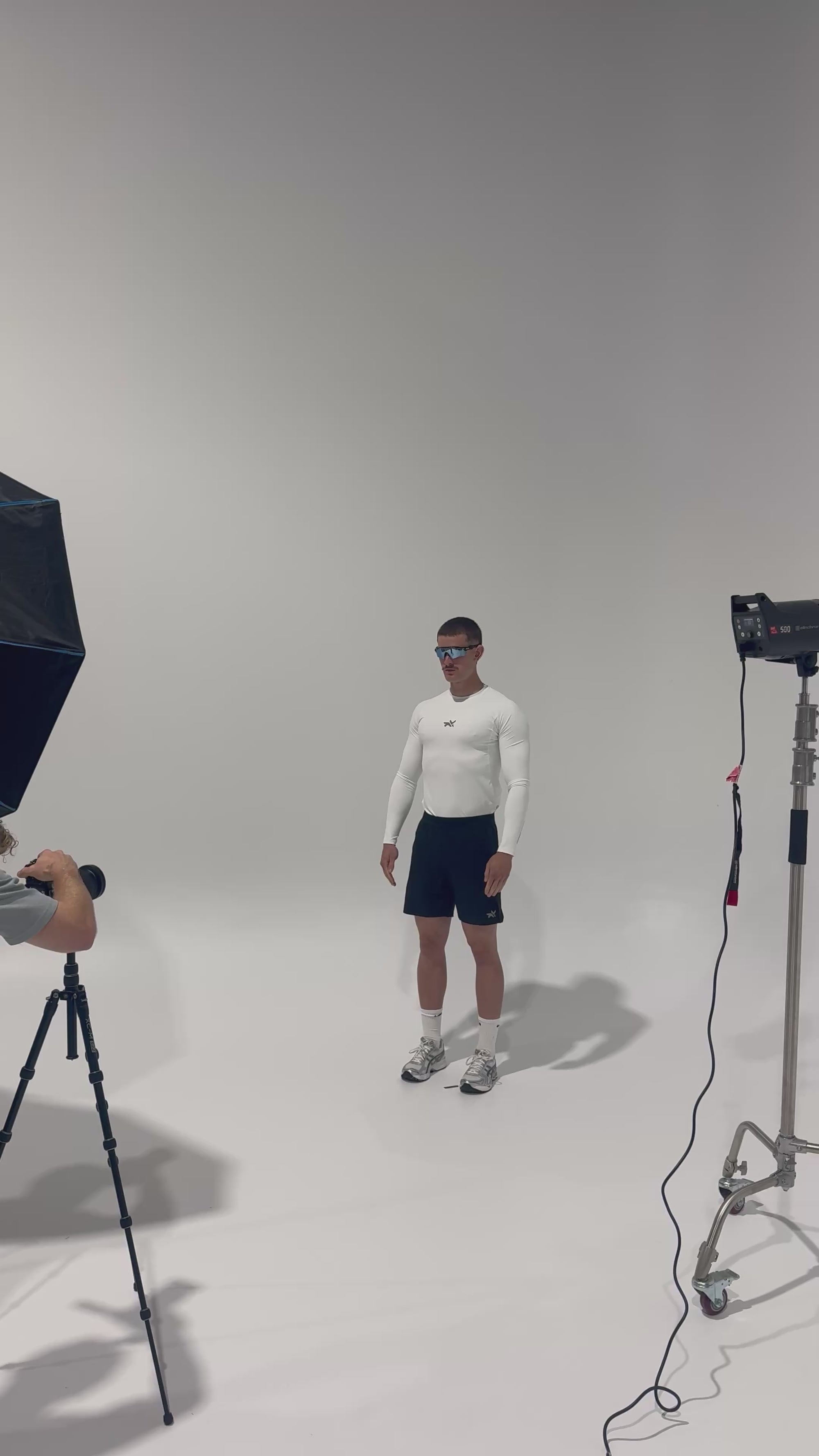 HEAVYWEIGHT LONG SLEEVE COMPRESSION TOP - ARCTIC WHITE